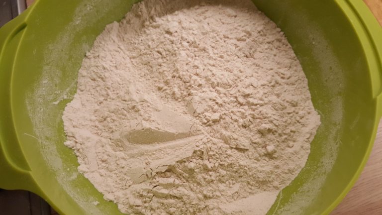 Mézeskalács száraz hozzávalók